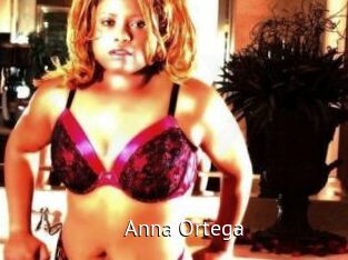 Anna_Ortega