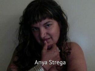 Anya_Strega