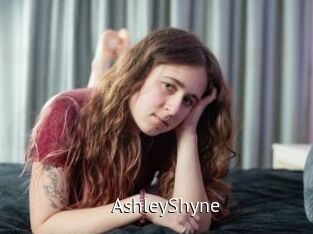 AshleyShyne Zizi X