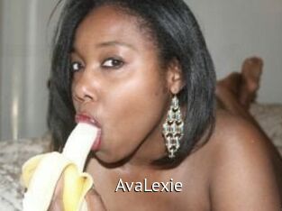 Ava_Lexie