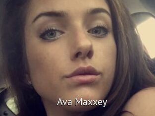 Ava_Maxxey