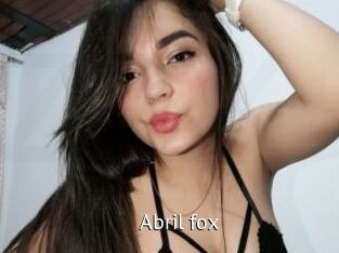 Abril_fox