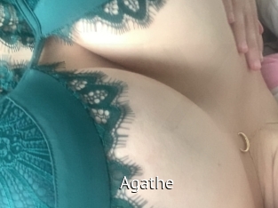 agathe Zizi X