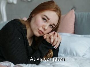 aliviacompton Zizi X
