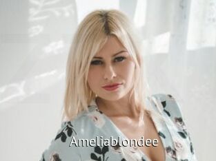 Ameliablondee
