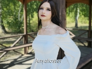 Anyafoster