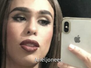 arieljonees Zizi X