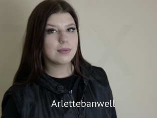 arlettebanwell Zizi X
