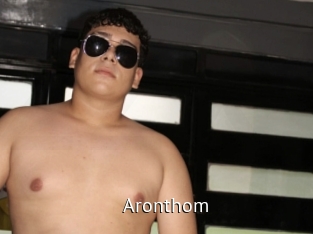 aronthom Zizi X