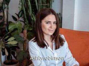 ashlyrobinson Zizi X