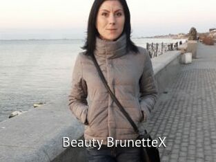 Beauty_BrunetteX