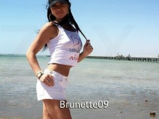 Brunette09