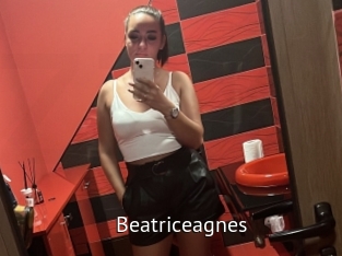 beatriceagnes Zizi X
