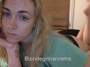 Blondegrlnannette