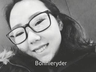 Bonnie_ryder
