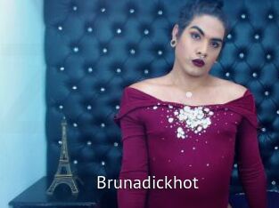 Brunadickhot