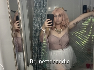 Brunettebaddie