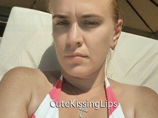 CuteKissingLips Zizi X
