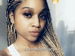carmelahoney Zizi X