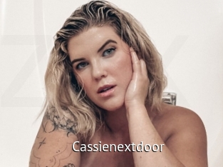 Cassienextdoor