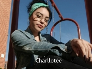 charllotee Zizi X