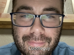 Cuddleguy