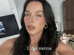 cutie_sienna Zizi X