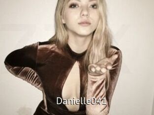 Danielle041