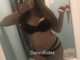 Danni_Rides