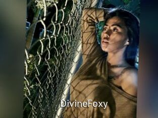 DivineFoxy Zizi X