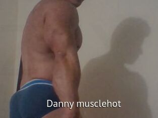 Danny_musclehot