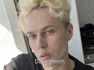 Dannyteeth