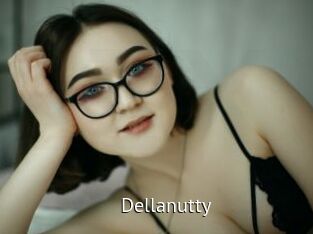 dellanutty Zizi X