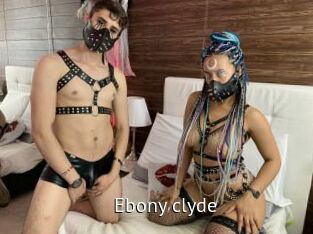 Ebony_clyde