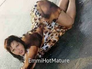 EmmiHotMature