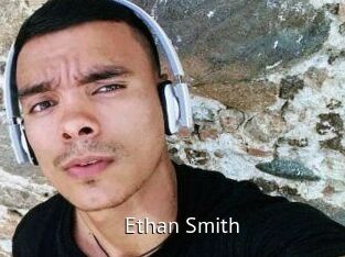 Ethan_Smith