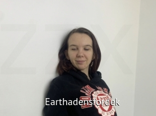 Earthadensfordek