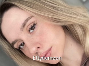 Ellydemoon