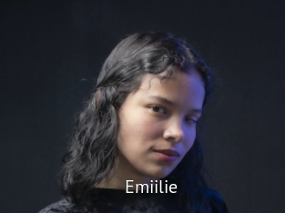 emiilie Zizi X