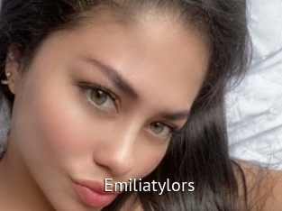 emiliatylors Zizi X