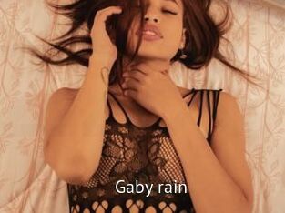Gaby_rain
