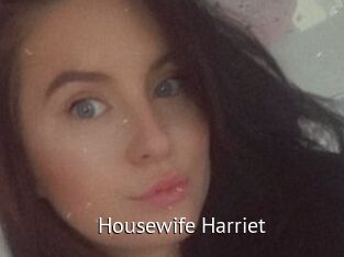 Housewife_Harriet