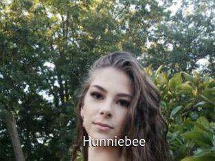 Hunniebee Zizi X