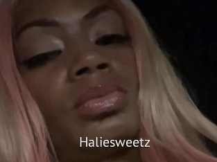 haliesweetz Zizi X