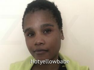 Hotyellowbabe