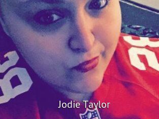 Jodie_Taylor