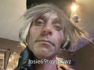 Josie69toyshowz