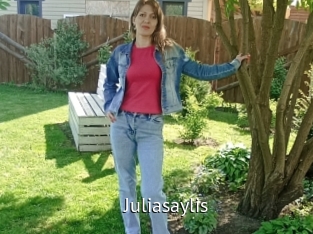 Juliasaylis