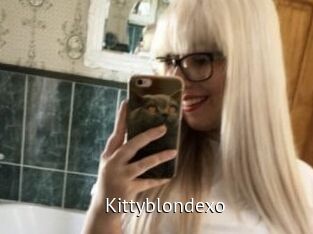 Kittyblondexo