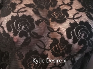 Kylie_Desire_x